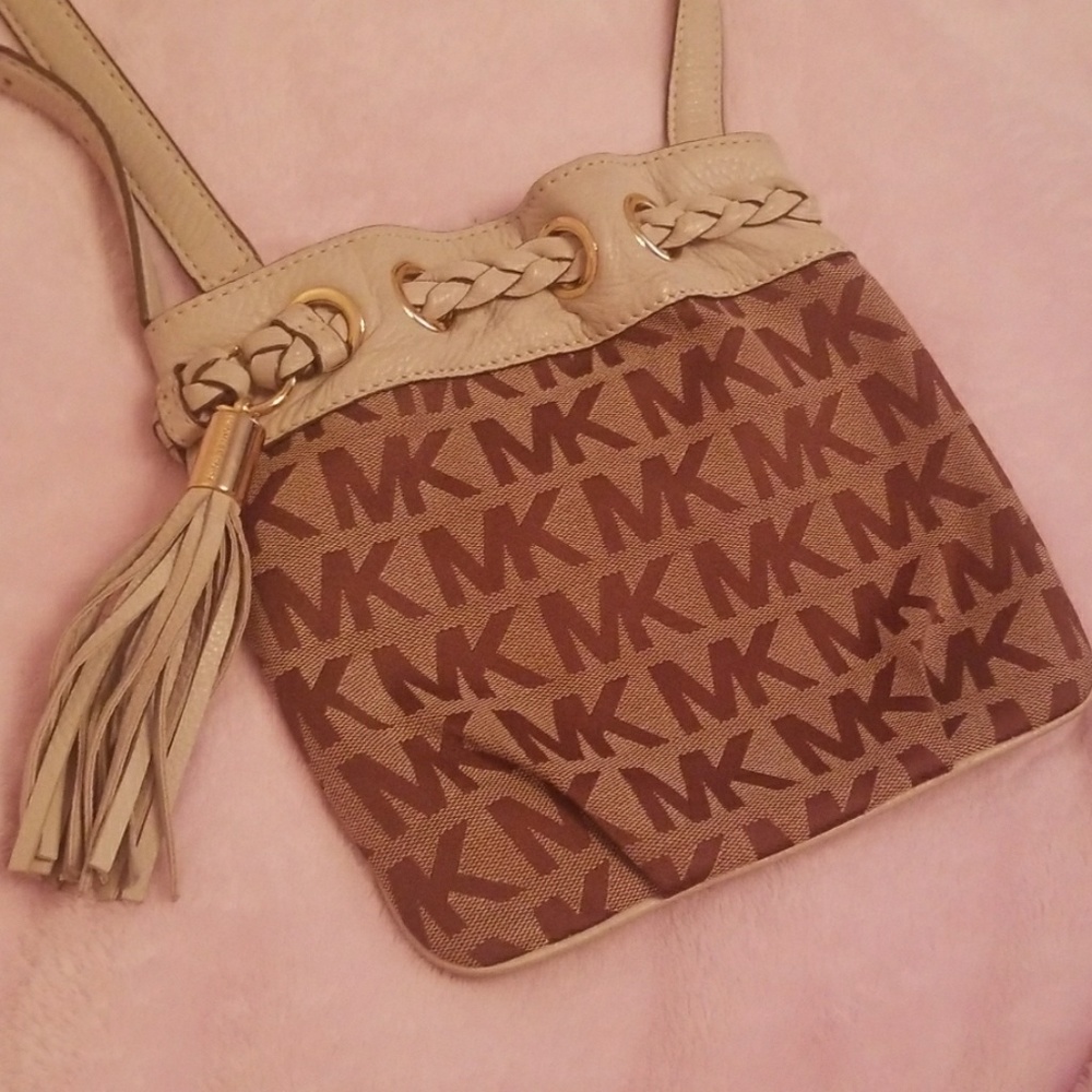 Brand new Michael Kors crossbody